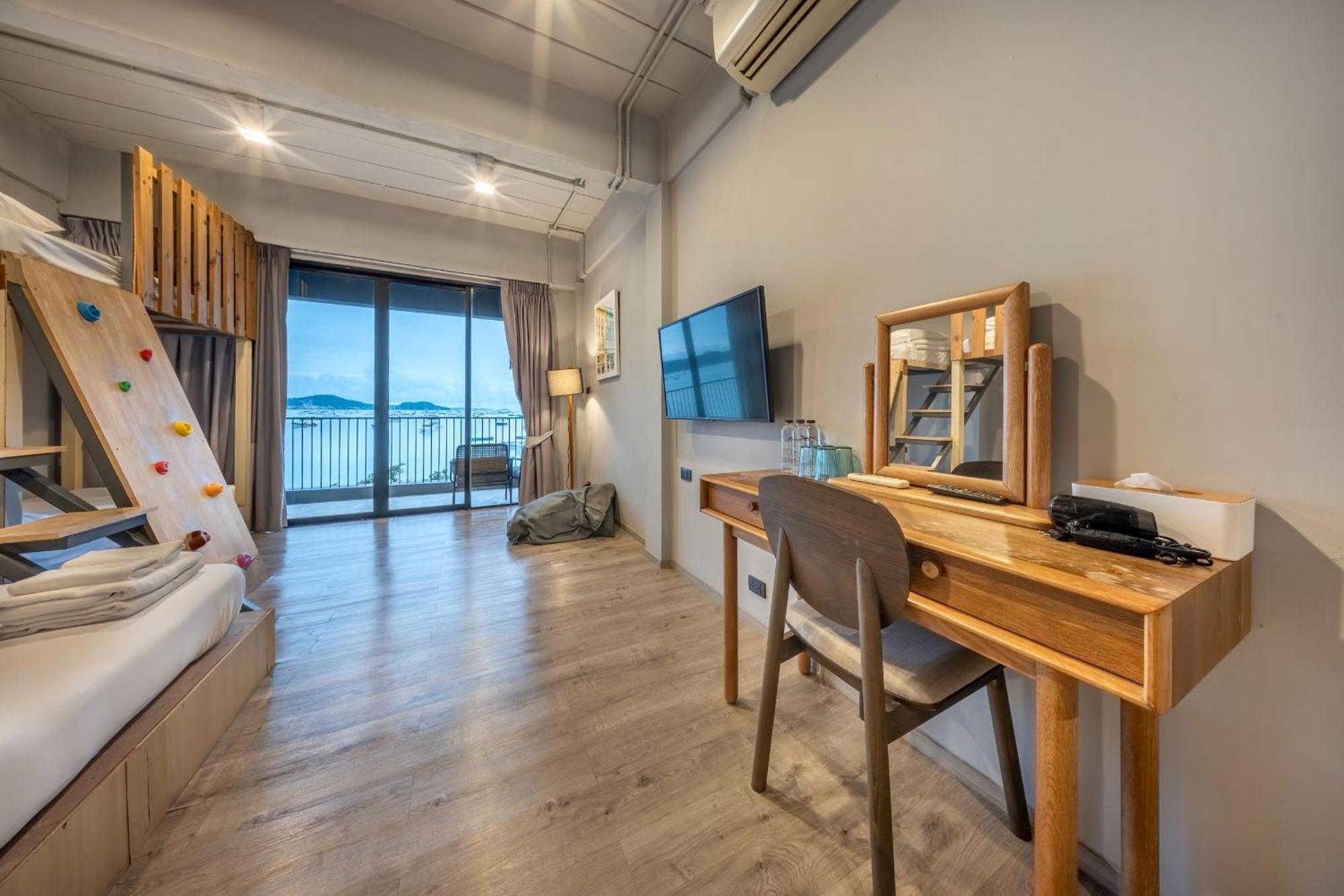 Shin Arch39 Phuket Beach Front - Sha Plus Chalong Exteriér fotografie