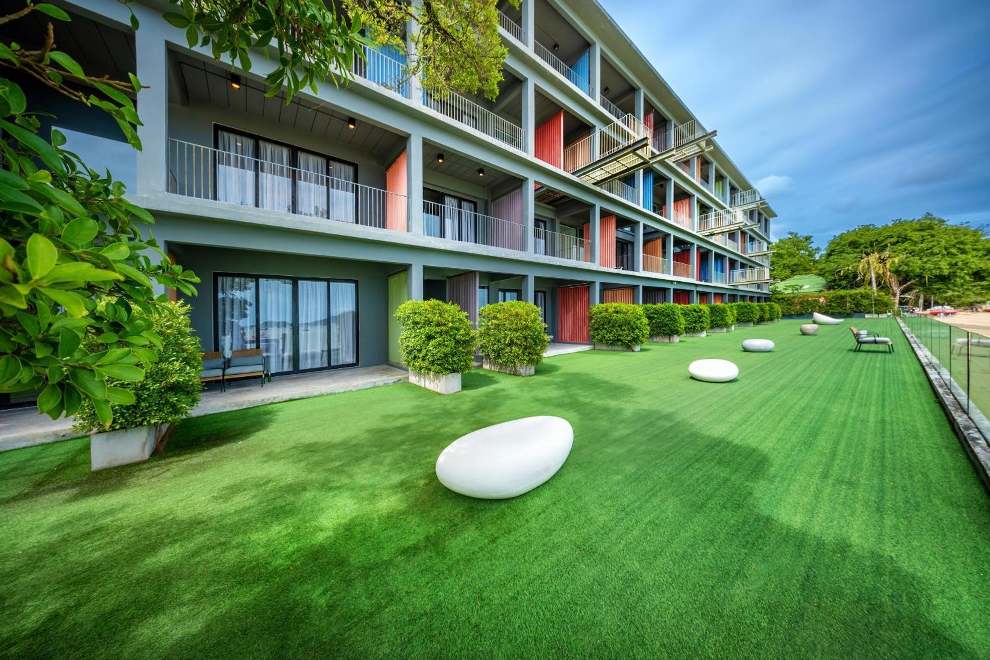 Shin Arch39 Phuket Beach Front - Sha Plus Chalong Exteriér fotografie