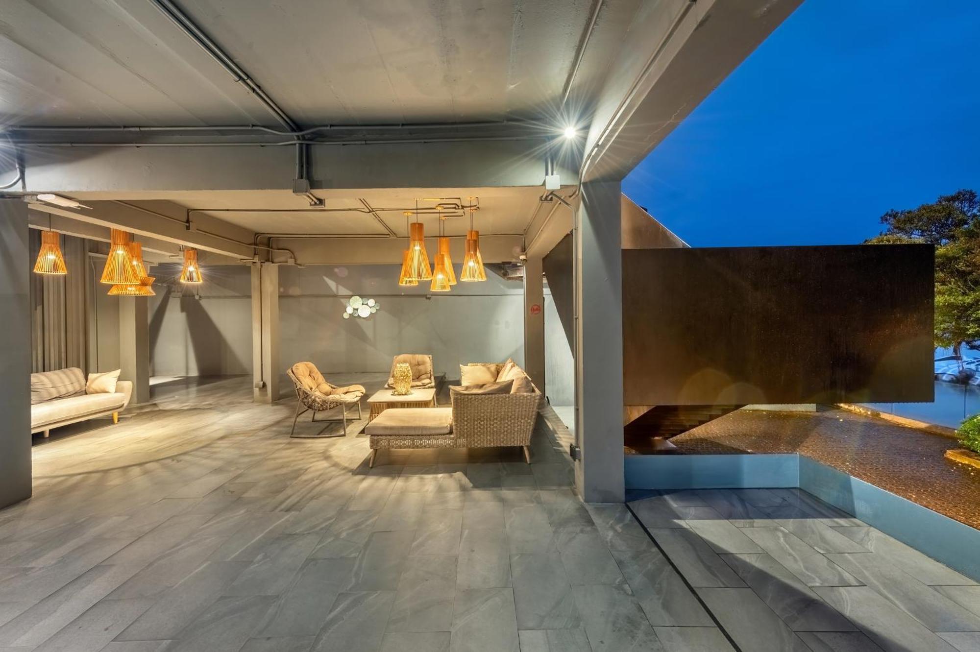 Shin Arch39 Phuket Beach Front - Sha Plus Chalong Exteriér fotografie