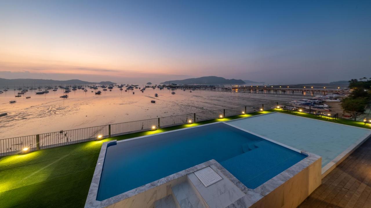 Shin Arch39 Phuket Beach Front - Sha Plus Chalong Exteriér fotografie